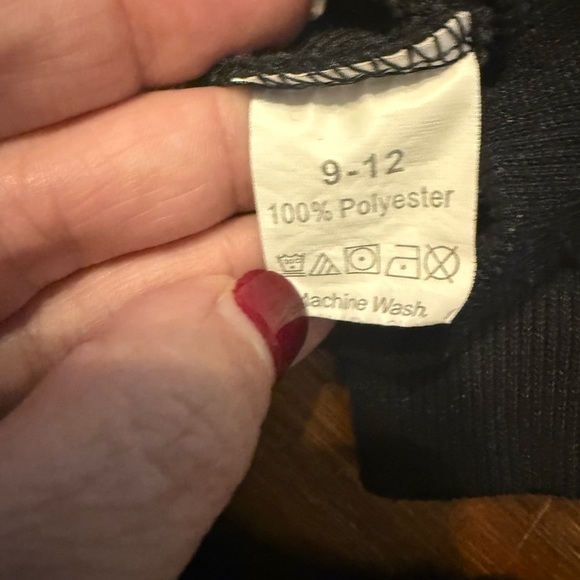 Lot of Two Toddler Girl’s Sweatshirts, size 9-12 months - Picture 3 of 3